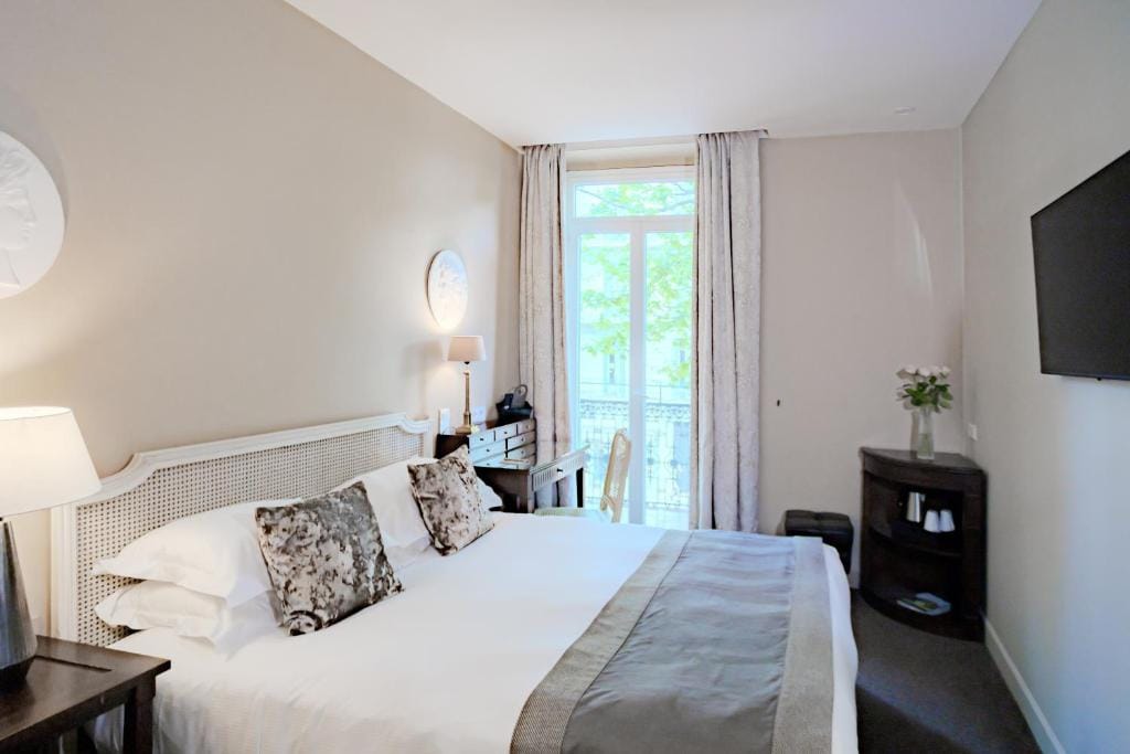 Le Cavendish — 3