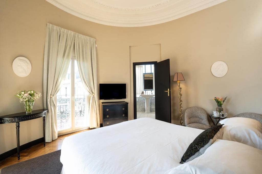 Le Cavendish — 5