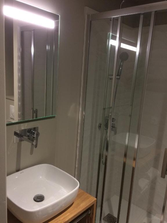 Hôtel Azur — 3