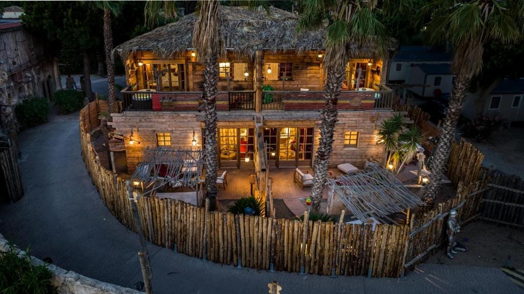 Hôtel Pirates World — 1