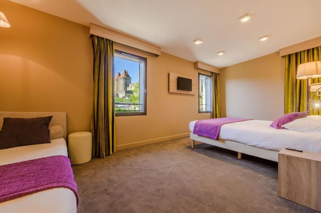 Hôtel l'Aragon à 50m de la cité de Carcassonne — 2