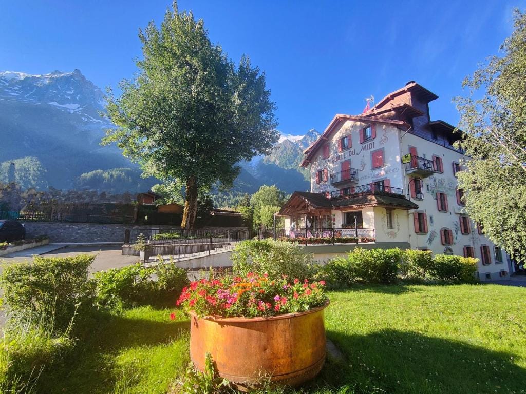 Aiguille du Midi - Hôtel & Restaurant — 1