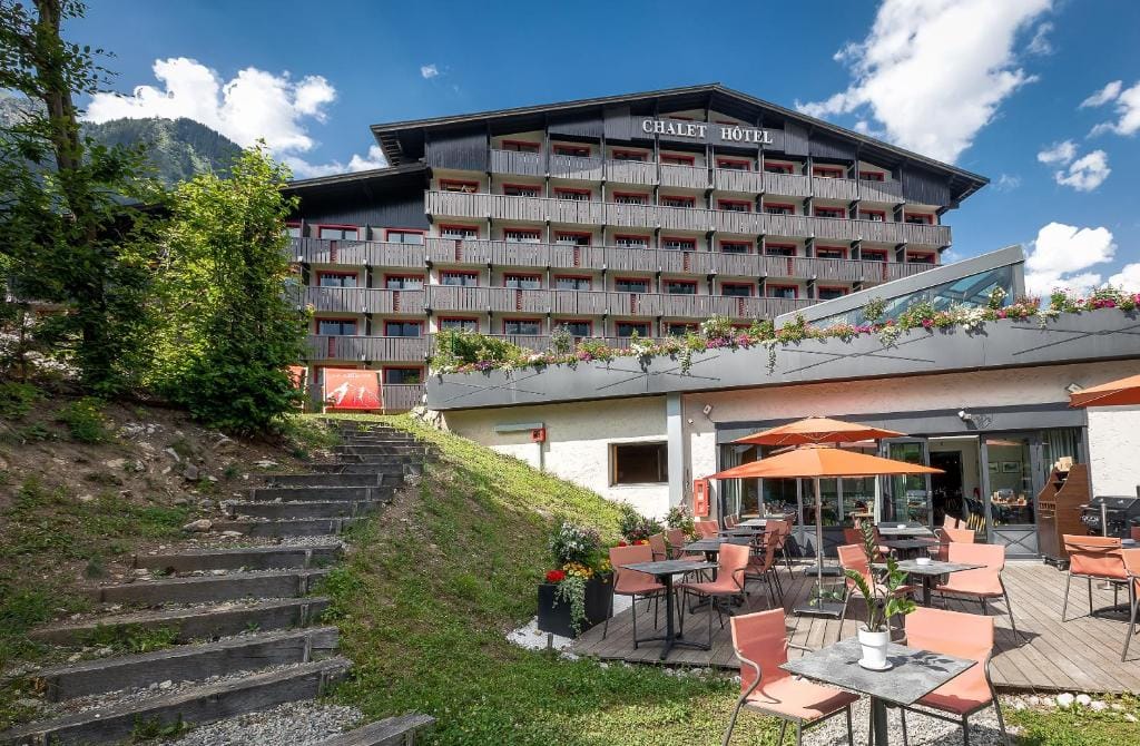 Chalet Hôtel Le Prieuré & Spa — 5
