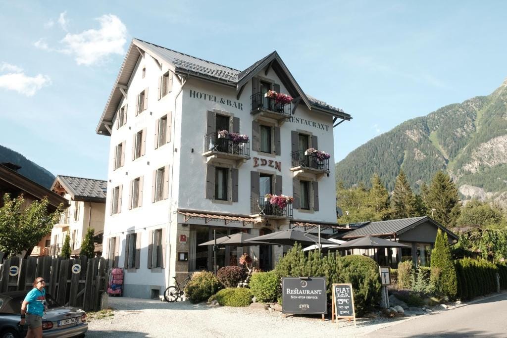 Eden Hotel, Apartments and Chalet Chamonix Les Praz — 1