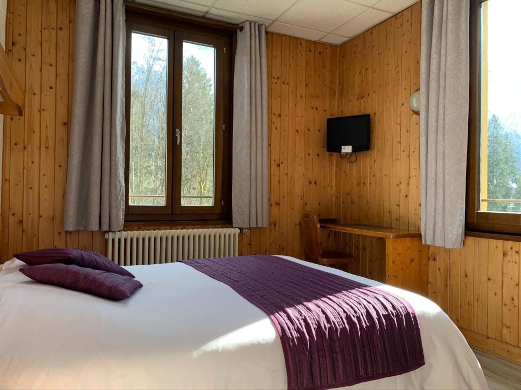 Hotel des Lacs — 2