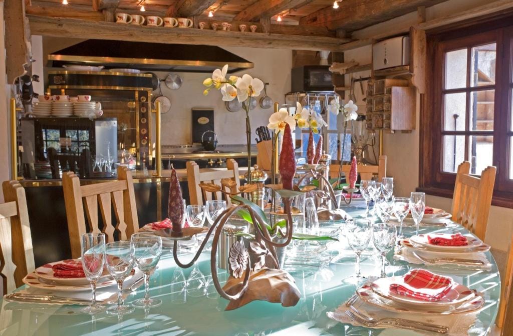 Hôtel Les Chalets de Philippe avec Jacuzzis Privatifs — 3
