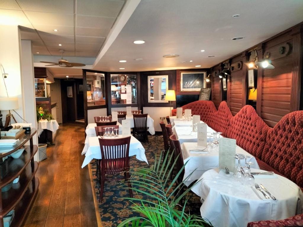 Logis HOTEL RESTAURANT La Régence — 3