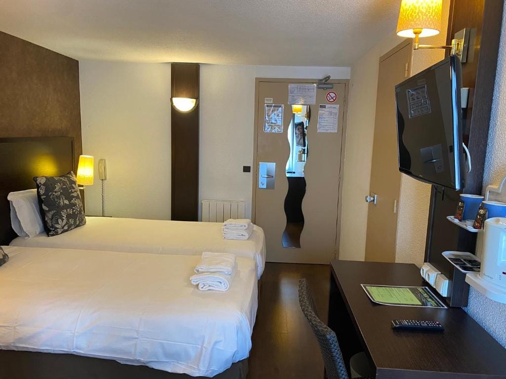 SHELDER Hôtel - CHERBOURG EN COTENTIN - Equeurdreville — 5