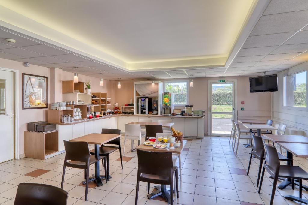 Ace Hôtel Clermont Ferrand La Pardieu — 4