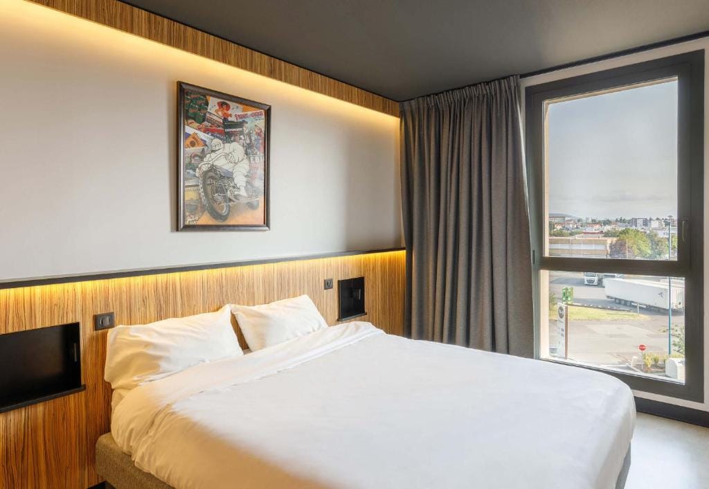 B&B HOTEL Clermont-Ferrand A71-A75 La Méridienne — 2