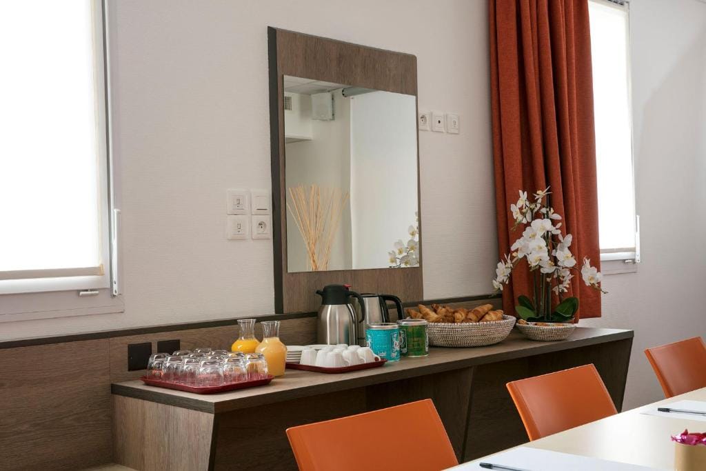 Hotel Clermont Estaing — 3