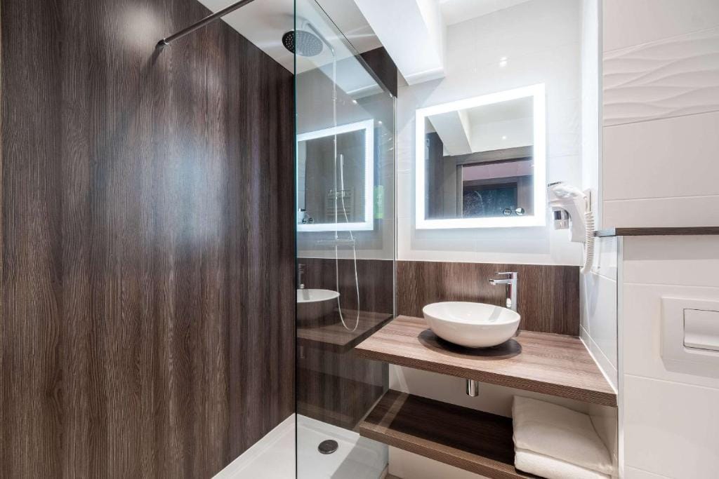 Hôtel Le Kennedy, Clermont-Ferrand, The Originals Relais — 3