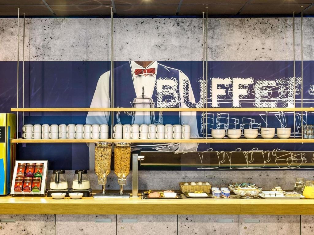 Ibis Budget Clermont Ferrand - Le Brezet - Aeroport — 3