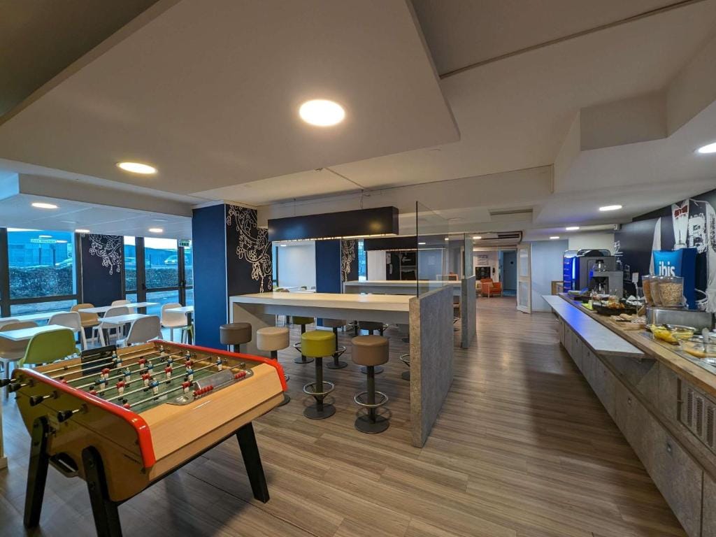 Ibis Budget Clermont Ferrand - Le Brezet - Aeroport — 4