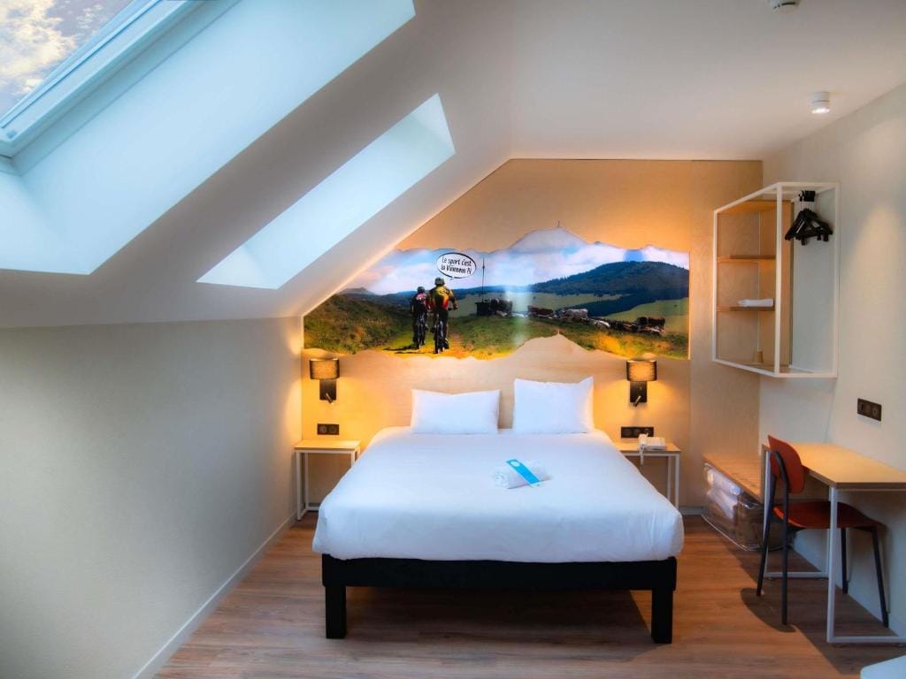 ibis Styles Clermont-Ferrand Aéroport — 1