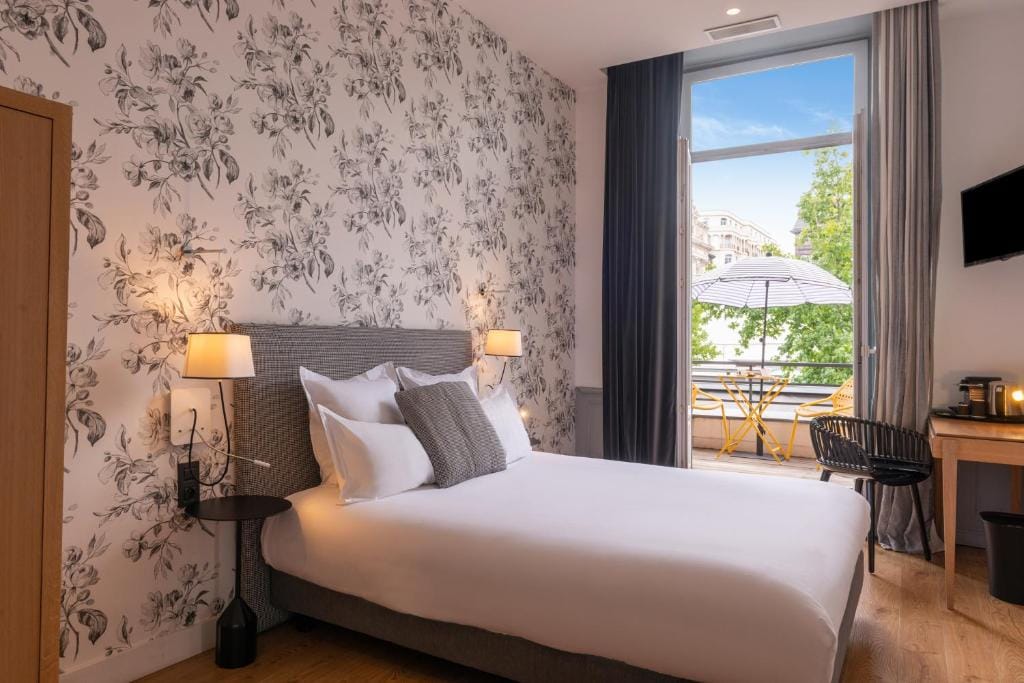 The Originals Boutique, Hôtel Le Lion, Clermont-Ferrand — 1