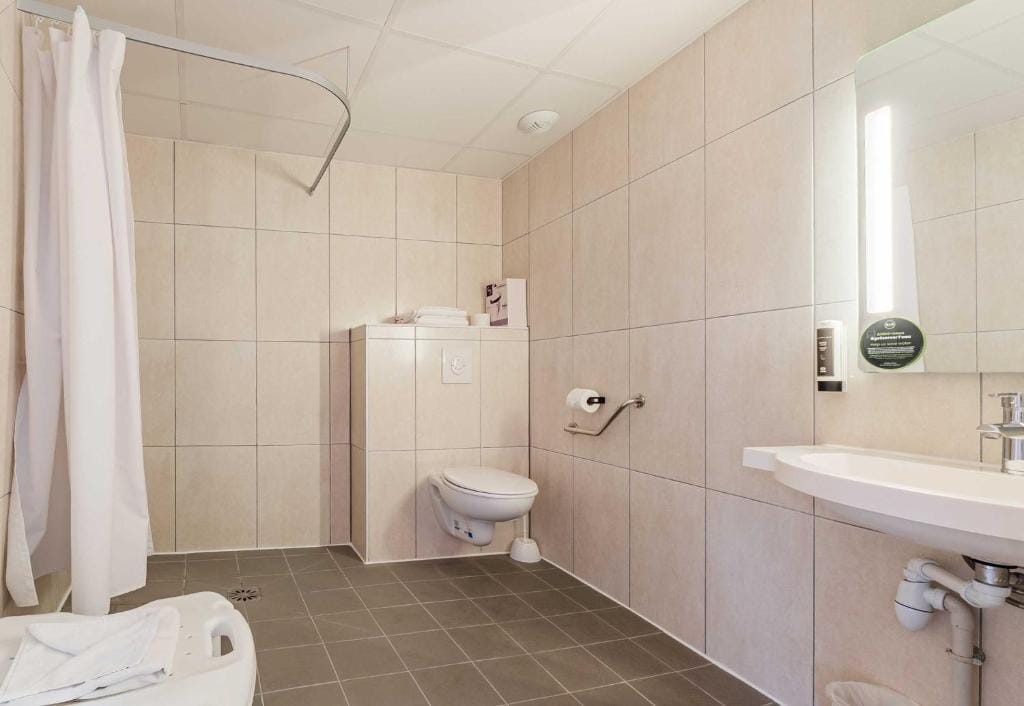 B&B HOTEL Colmar Expo — 3