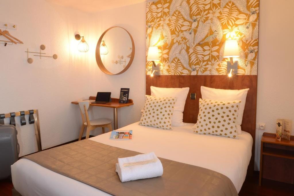 Hotel Arc-En-Ciel Colmar Contact Hotel — 1