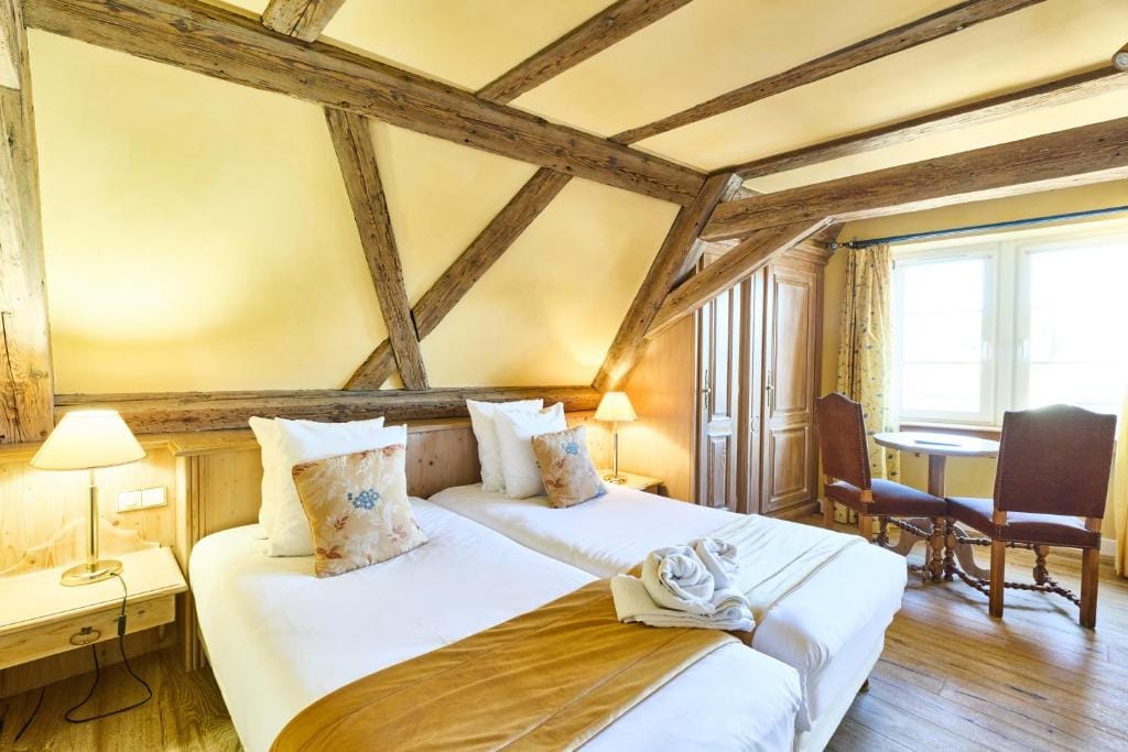 Logis Hotel Saint-Martin — 1