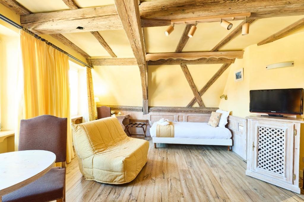 Logis Hotel Saint-Martin — 5