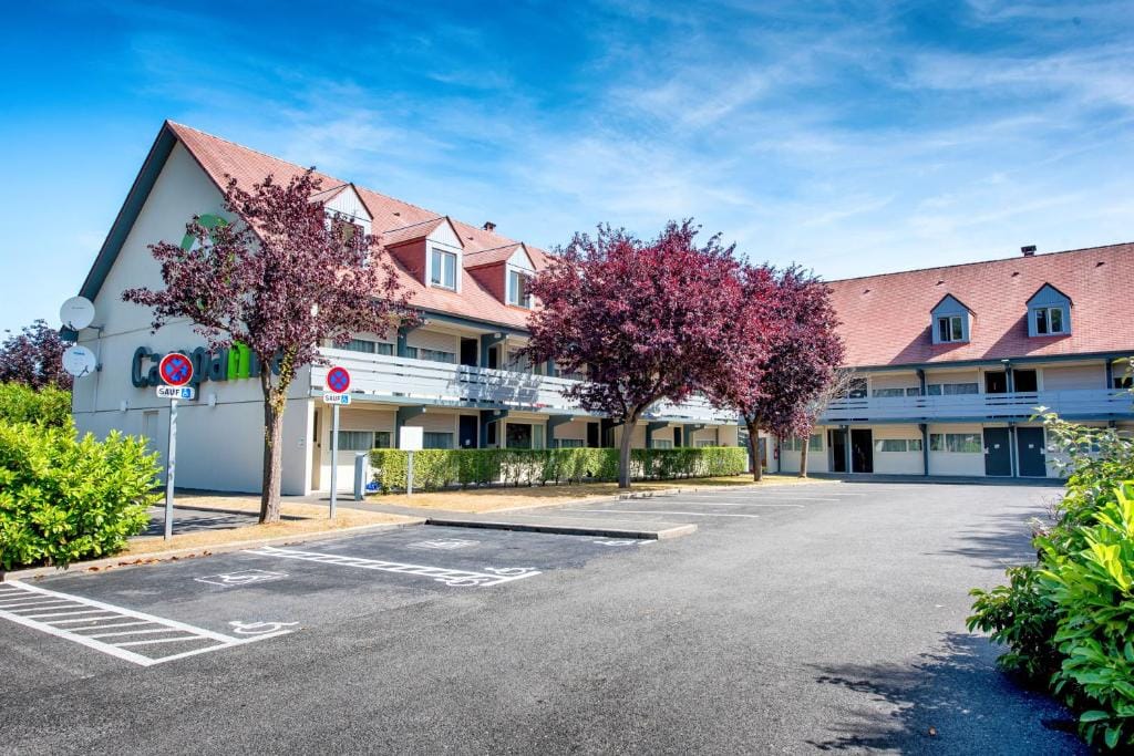 Campanile Deauville Saint-Arnoult — 1
