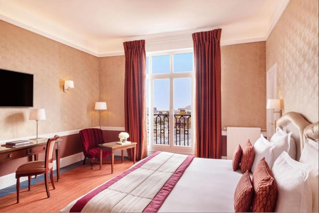Hôtel Barrière Le Royal Deauville — 2