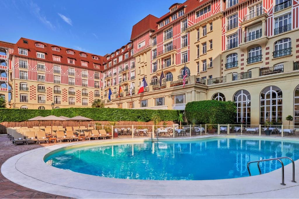 Hôtel Barrière Le Royal Deauville — 3