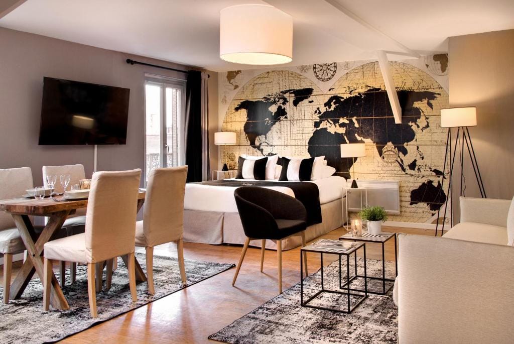 Hôtel des Ducs — 4