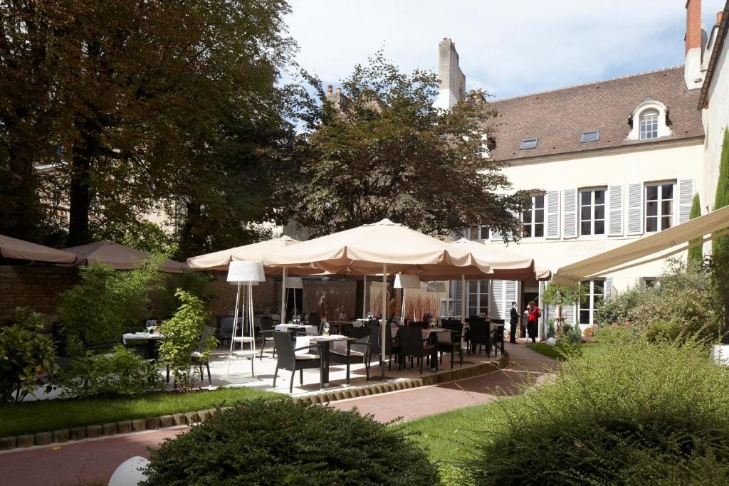 Maison Philippe Le Bon Hôtel, Restaurant & Bar le 19 — 4