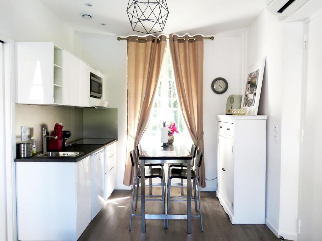 La petite Maison — 1