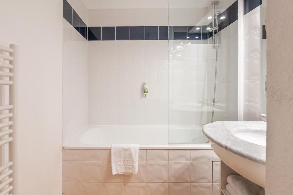 Residhotel Grenette — 3