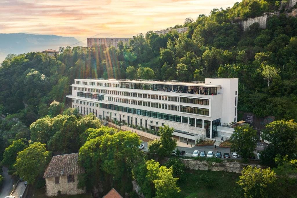 The Babel Community Hôtel - Grenoble Bastille — 3