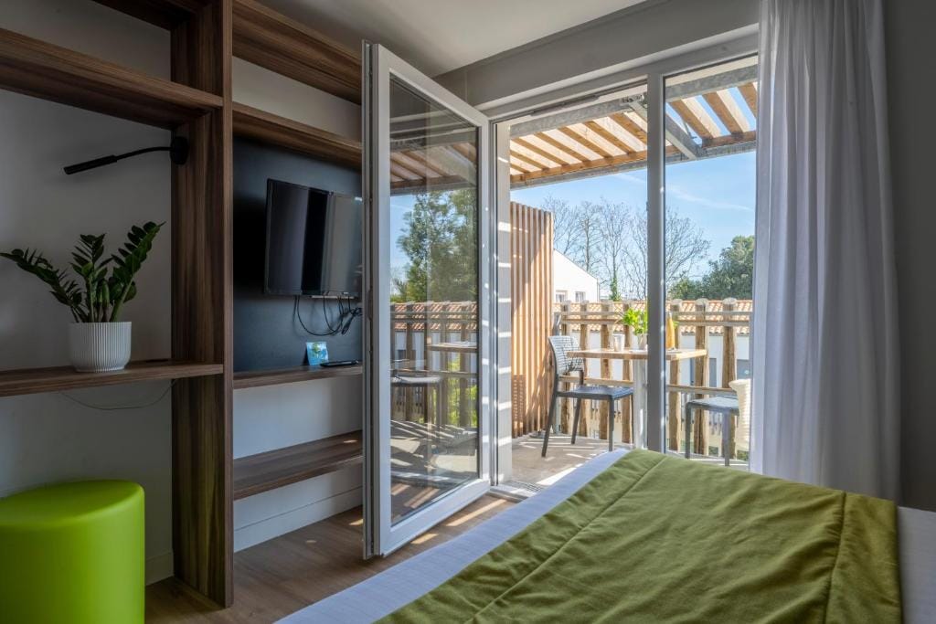 ATHOME RESIDENCE ET SPA — 5