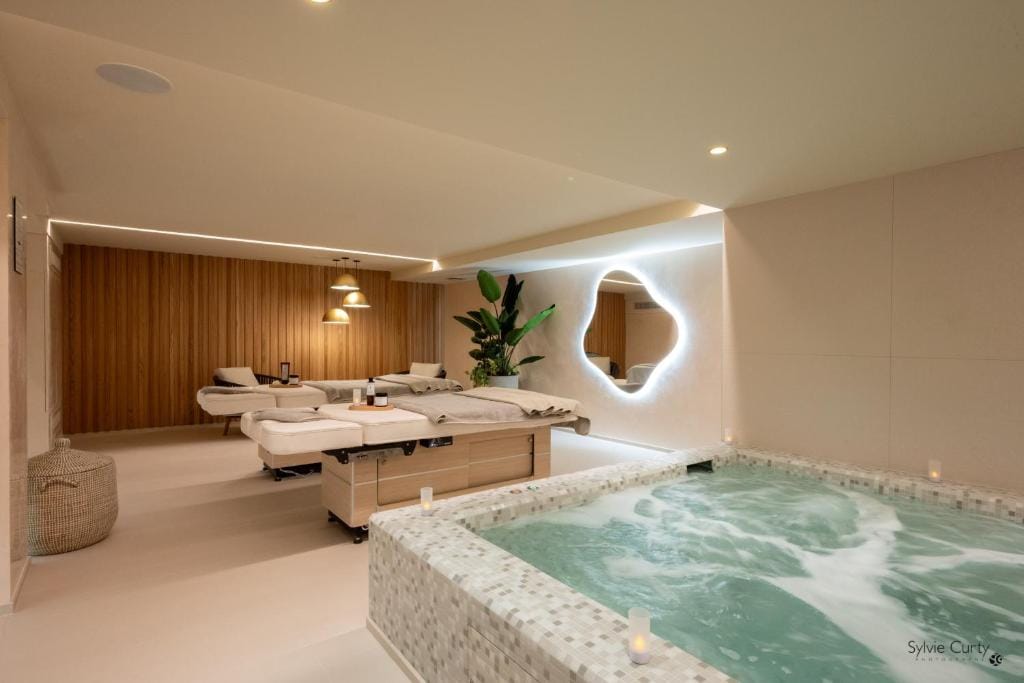 Hôtel La Monnaie Arty & Spa — 1
