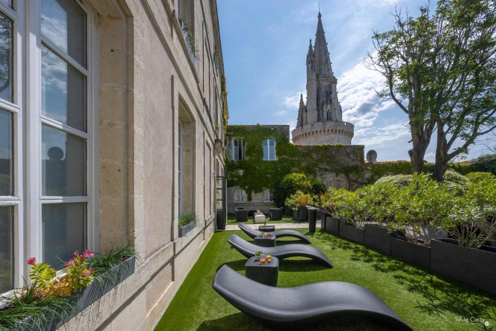Hôtel La Monnaie Arty & Spa — 5