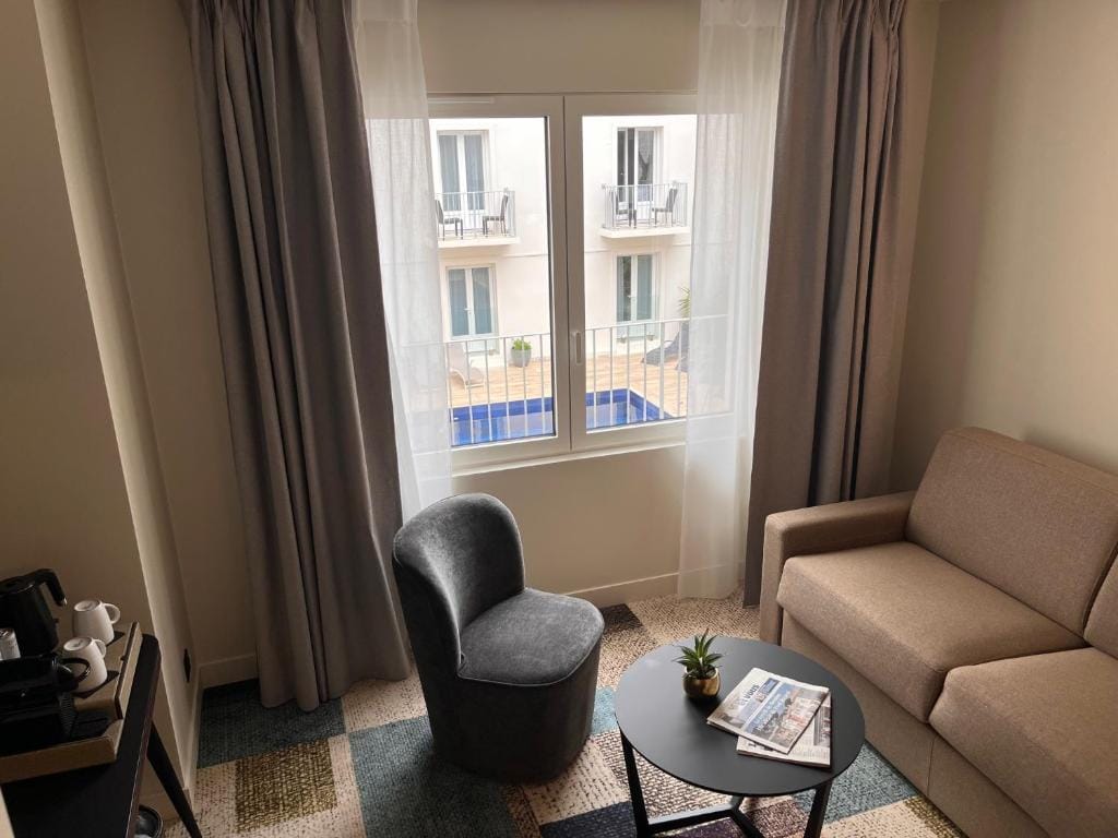 Hôtel Le Yachtman, The Originals Collection — 4