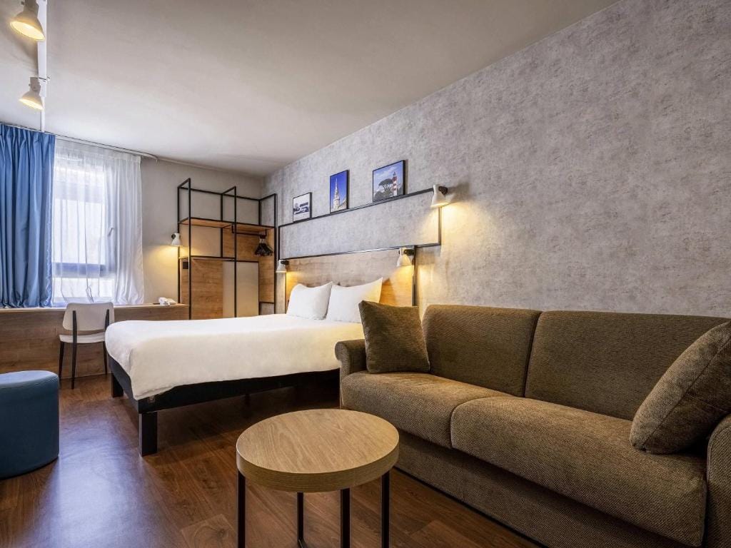 IBIS La Rochelle Vieux Port Centre — 2