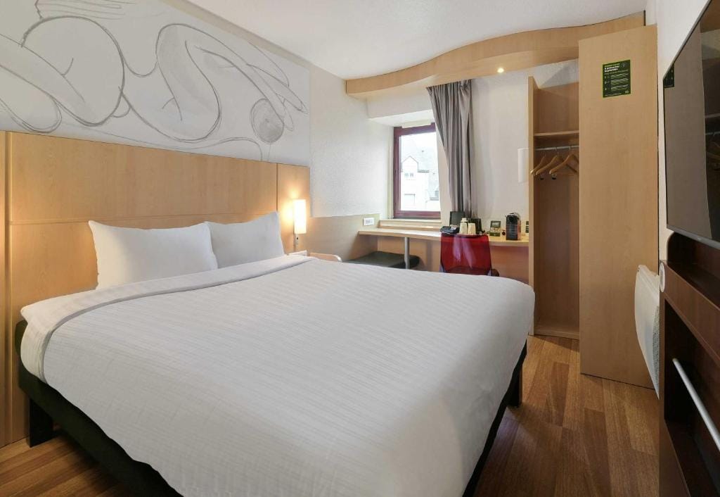 B&B HOTEL Le Mans Centre Cathédrale — 5