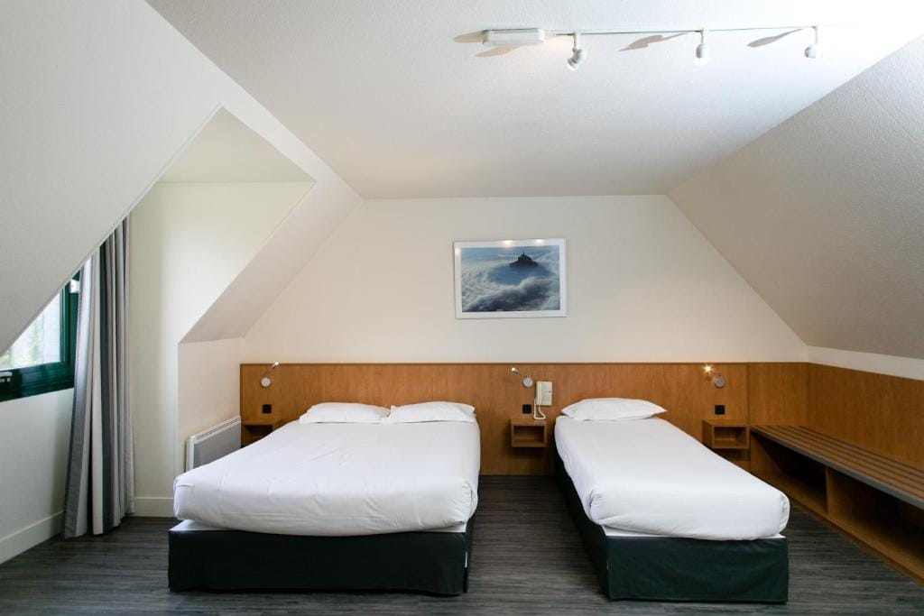 Hôtel Vert — 2