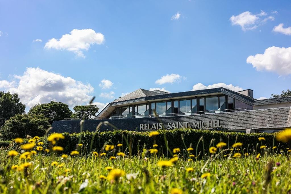 Le Relais Saint Michel — 1