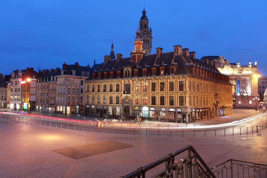 Hotel De La Paix — 5