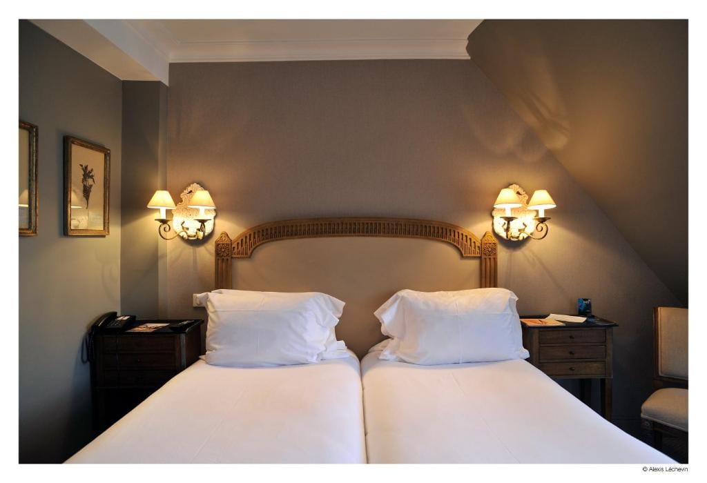 Hotel De La Treille — 2