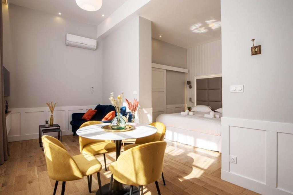 Les Suites Faidherbe — 4
