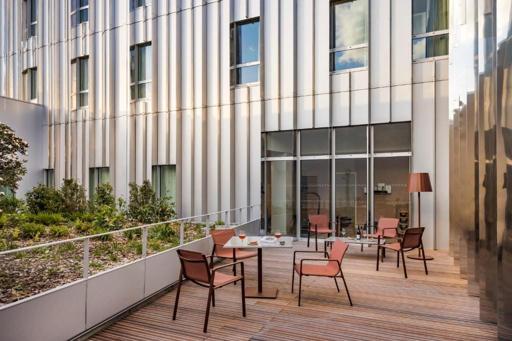 OKKO Hotels Lille Centre — 1