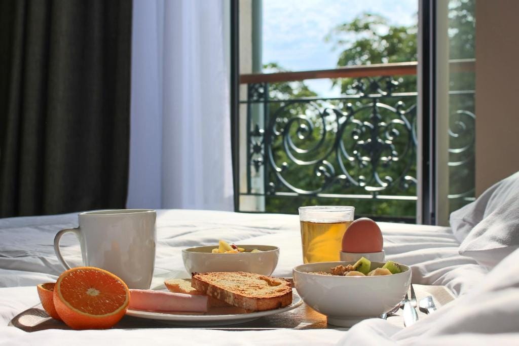Brit Hotel Limoges Centre Gare - Hôtel & Spa — 2