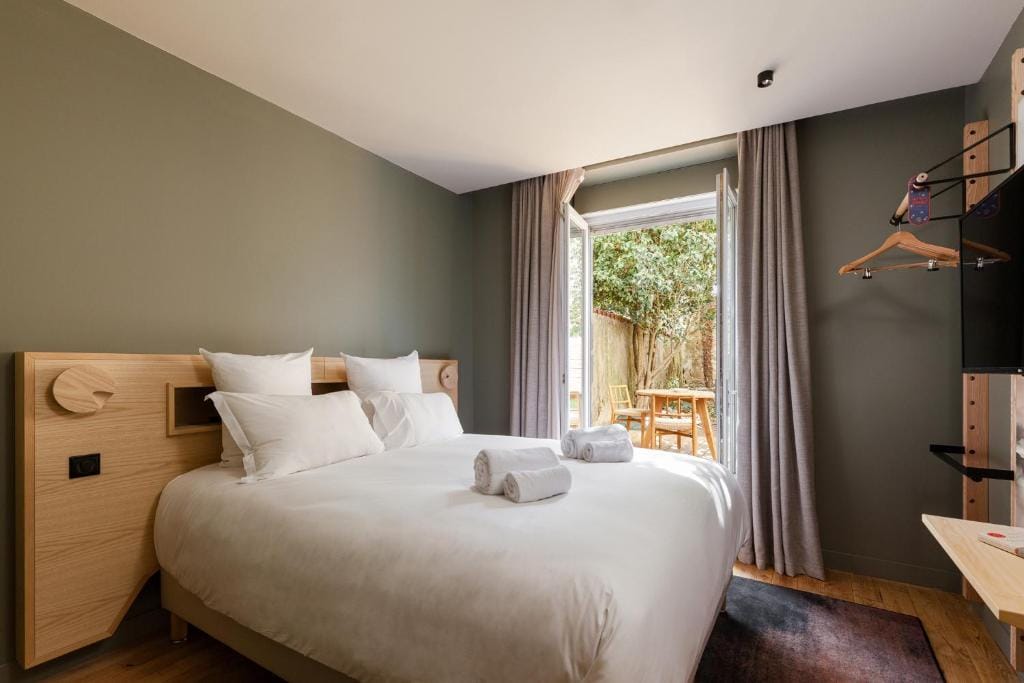 Frenchdoor Limoges Gambettes — 1