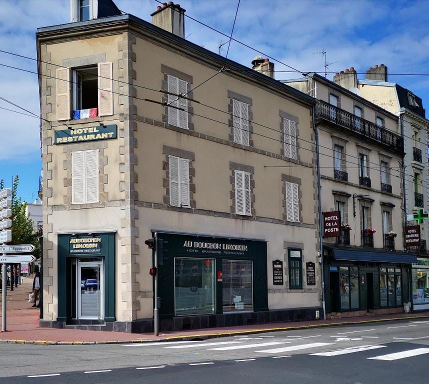 Hôtel de la Poste — 5