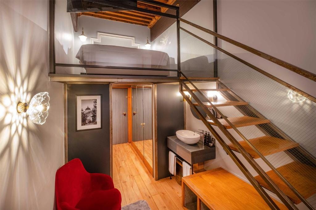 Cour des Loges Lyon, A Radisson Collection Hotel — 3