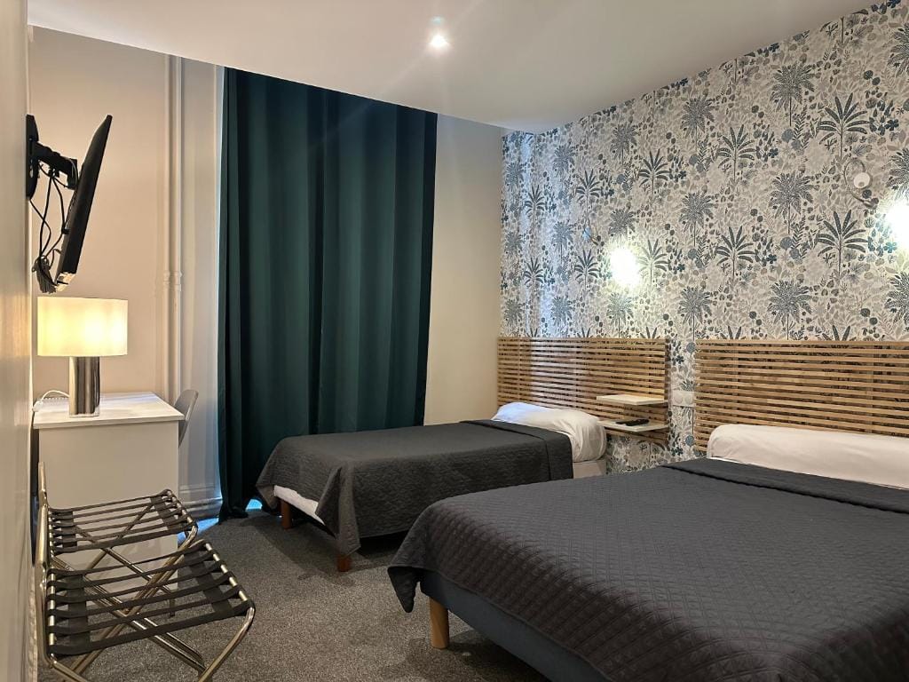 Hotel Azur — 2