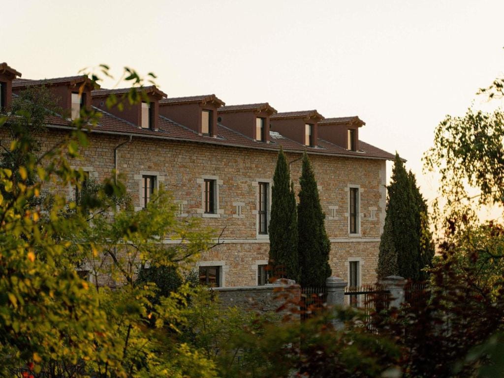 Hôtel Fort St Laurent Lyon - Handwritten Collection — 1